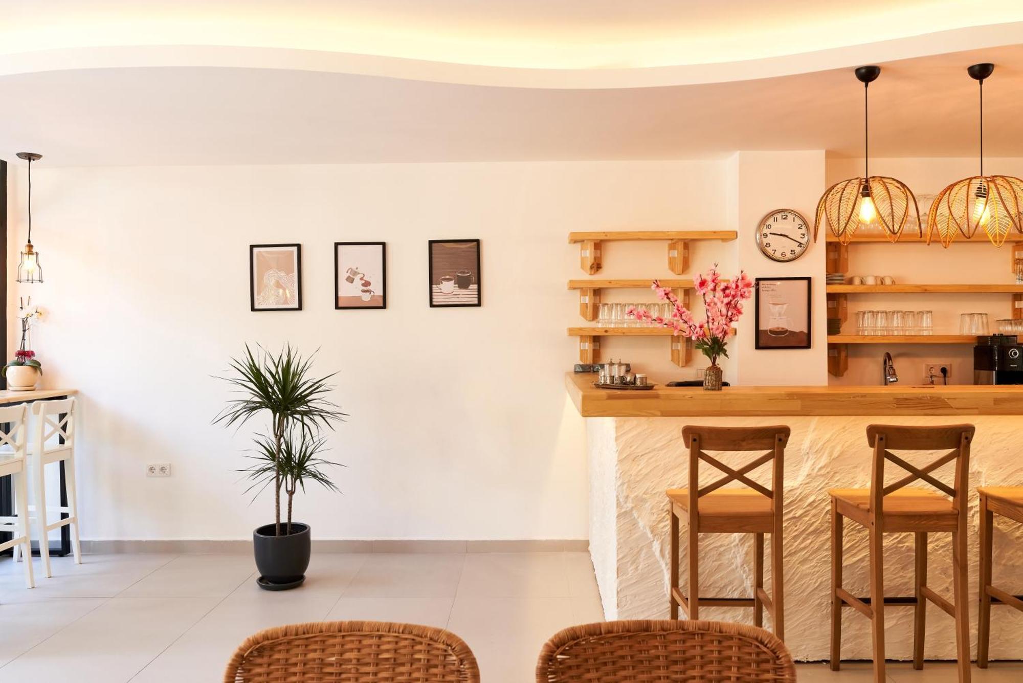 Audo Local Hotell Antalya Eksteriør bilde